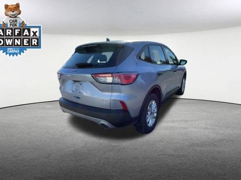 Used 2022 Ford Escape S AWD/4WD image 9