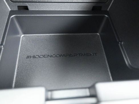 New 2026 Toyota Prius Plug-In Hybrid image 35