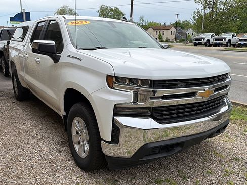 Used 2021 Chevrolet Silverado 1500 LT w/ Remote Start Package AWD/4WD image 1