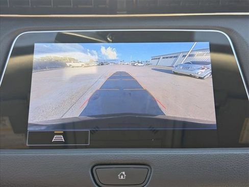 Used 2023 Cadillac XT4 Luxury w/ Cold Weather Package image 26