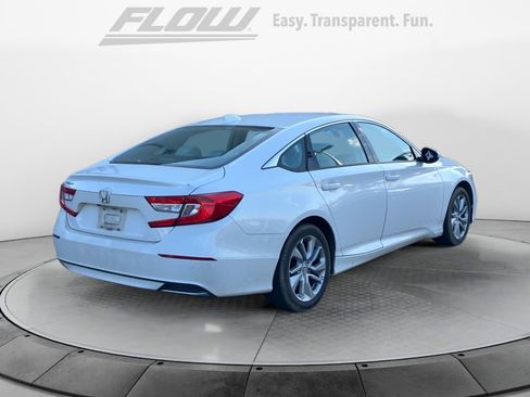 Used 2018 Honda Accord LX image 9