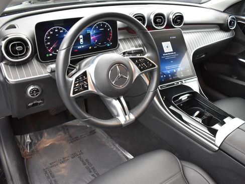 Used 2023 Mercedes-Benz C 300 Sedan image 11