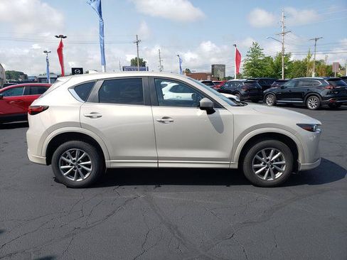 Used 2024 MAZDA CX-5 AWD 2.5 S w/ Select Package image 8