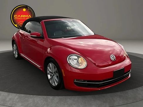 Used 2015 Volkswagen Beetle TDI FWD image 8