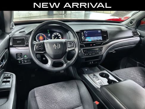 Used 2024 Honda Ridgeline Sport image 19