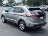 Used 2024 Ford Edge SEL image 5