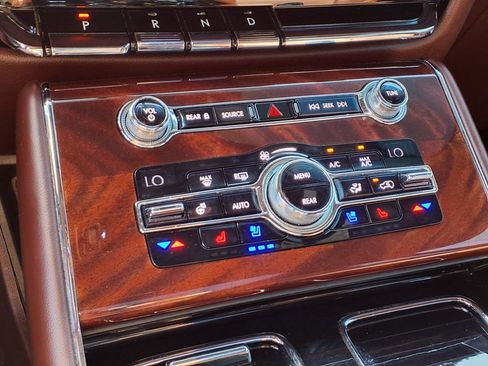 Used 2020 Lincoln Aviator Black Label w/ Dynamic Handling Package image 15