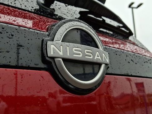 Used 2024 Nissan Pathfinder Rock Creek AWD/4WD image 31