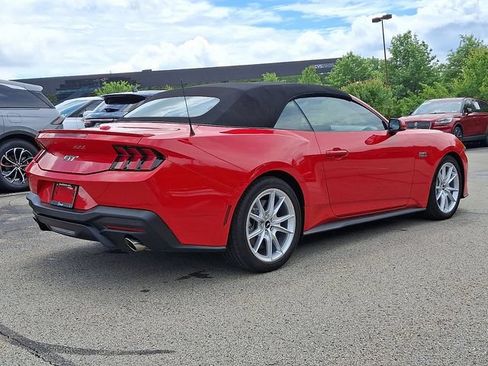 Used 2025 Ford Mustang GT Premium RWD image 7