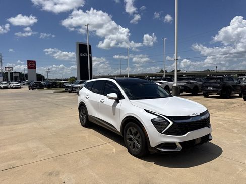 Certified 2024 Kia Sportage SX FWD image 10