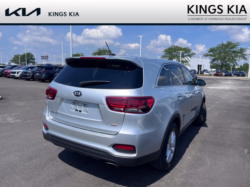 Used 2019 Kia Sorento L FWD image 3