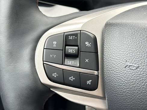 New 2025 Ford Explorer Active w/ Active Comfort Package image 21