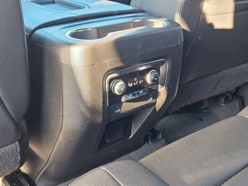 Used 2023 Chevrolet Tahoe LT image 28