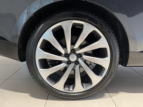 Used 2024 Land Rover Range Rover Autobiography AWD/4WD image 14