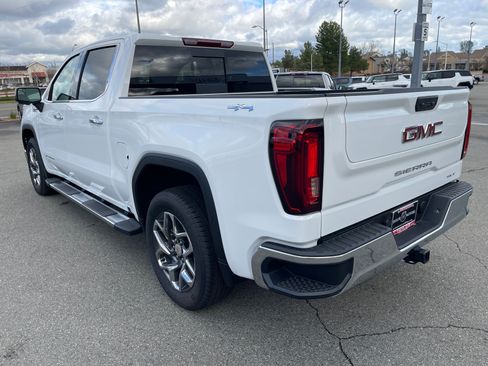 New 2026 GMC Sierra 1500 SLT w/ SLT Premium Package image 7