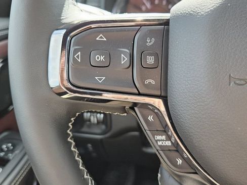 New 2025 RAM 1500 Limited AWD/4WD image 22