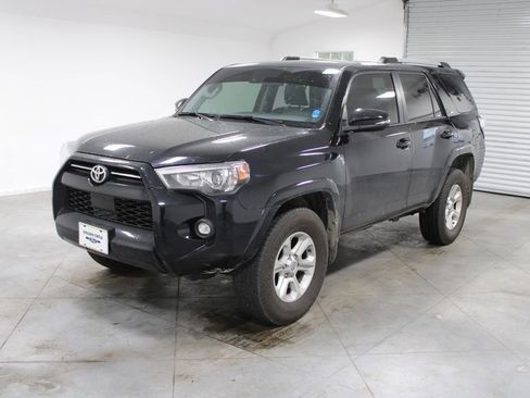 Used 2023 Toyota 4Runner SR5 Premium w/ Moonroof Package image 4