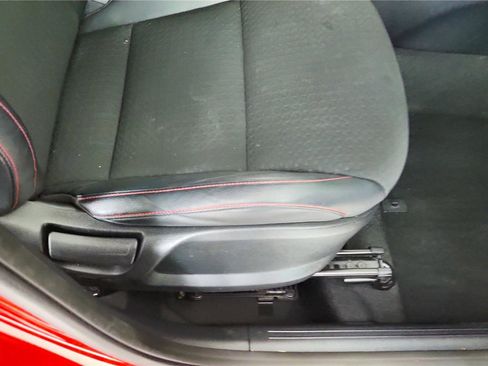 Used 2025 Kia Soul GT-Line w/ GT-Line Technology Package image 38