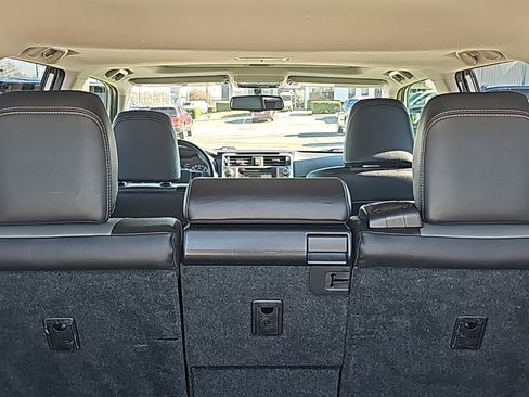 Used 2016 Toyota 4Runner SR5 image 7