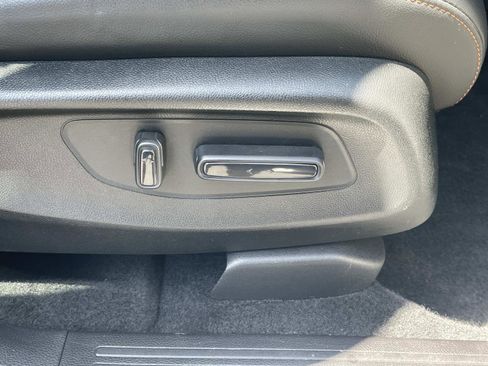 Used 2025 Honda CR-V Sport-L image 28