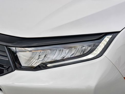 Used 2025 Honda Odyssey EX-L image 10