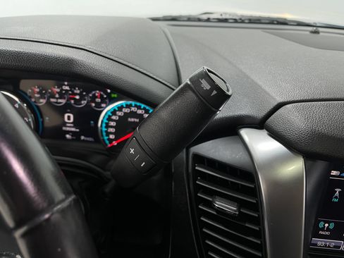 Used 2017 Chevrolet Tahoe Premier AWD/4WD image 29