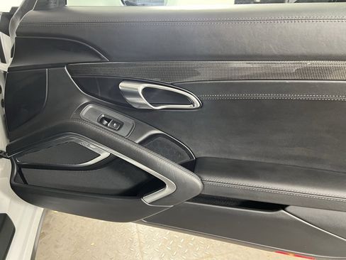 Certified 2019 Porsche 911 Turbo image 19