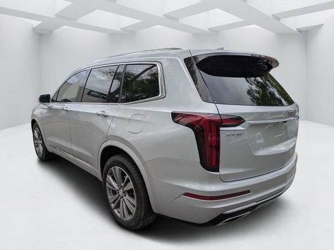 Used 2020 Cadillac XT6 Premium Luxury FWD image 5