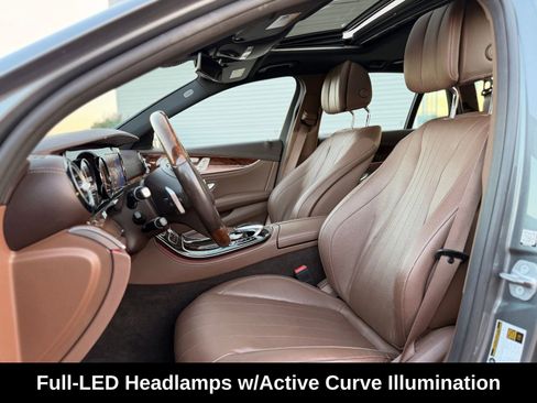 Used 2017 Mercedes-Benz E 400 4MATIC Wagon image 24