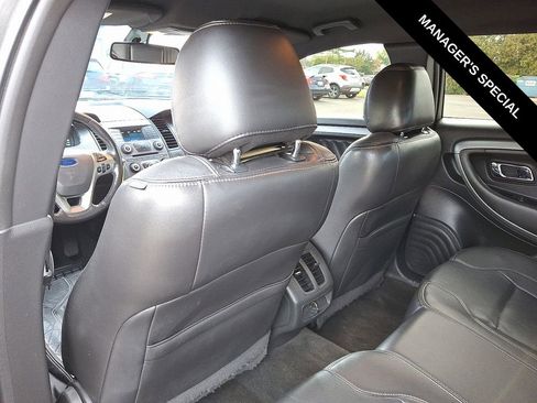 Used 2015 Ford Taurus SEL image 13