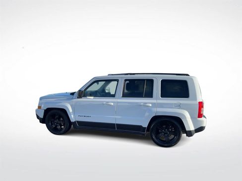 Used 2015 Jeep Patriot Sport w/ Power Value Group image 6