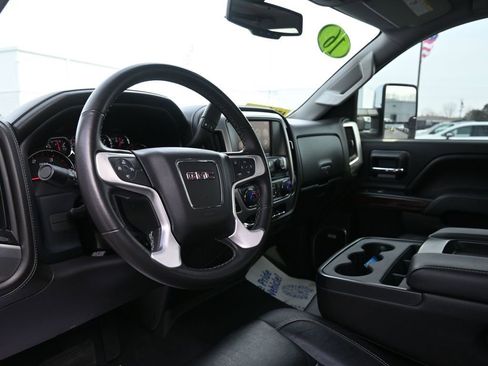 Used 2016 GMC Sierra 3500 SLT w/ Duramax Plus Package image 4