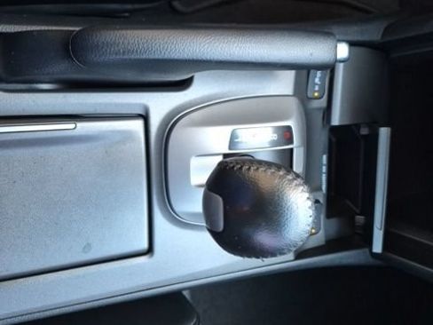 Used 2010 Honda Crosstour EX-L image 29