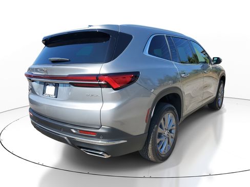 New 2026 Buick Enclave Preferred image 3
