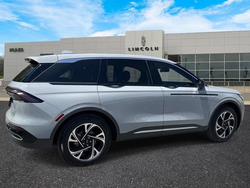 New 2026 Lincoln Nautilus Premier AWD/4WD image 3