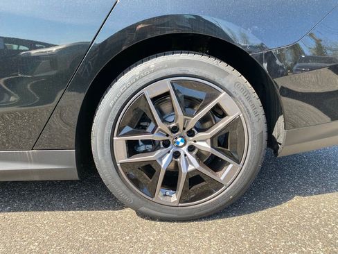 New 2026 BMW 530i xDrive w/ Premium Package AWD/4WD image 5