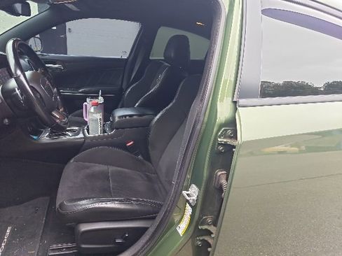 Used 2020 Dodge Charger Scat Pack w/ Plus Group RWD image 9