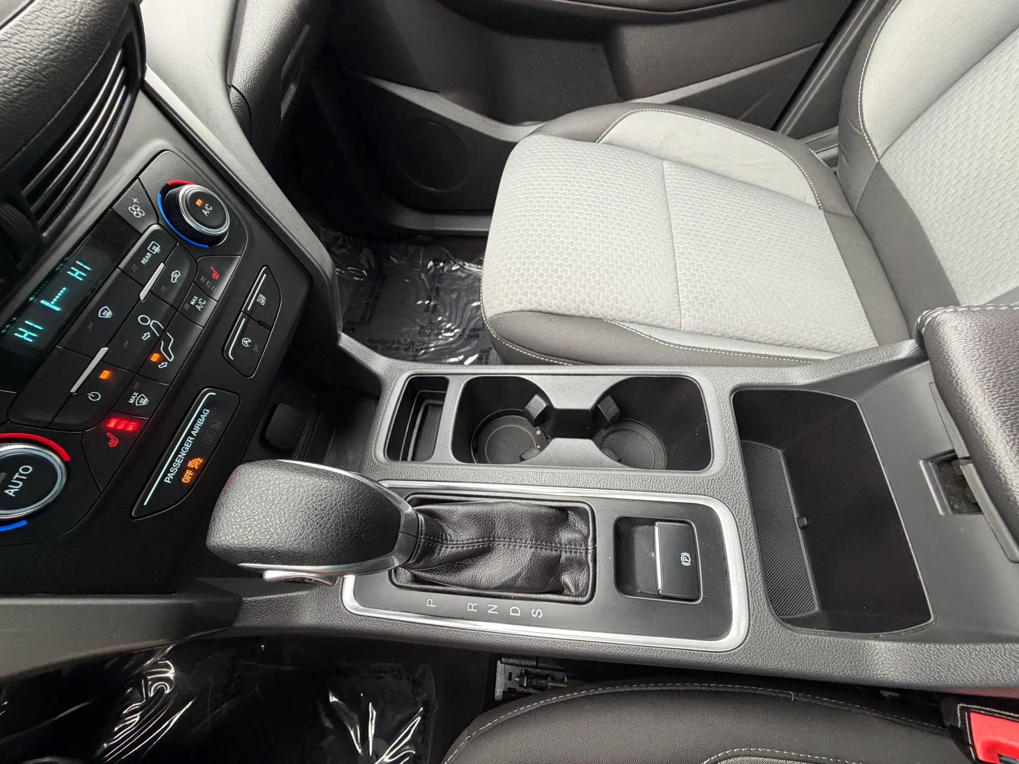 Used 2018 Ford Escape SE AWD/4WD image 26