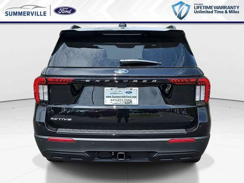 New 2026 Ford Explorer Active RWD image 5