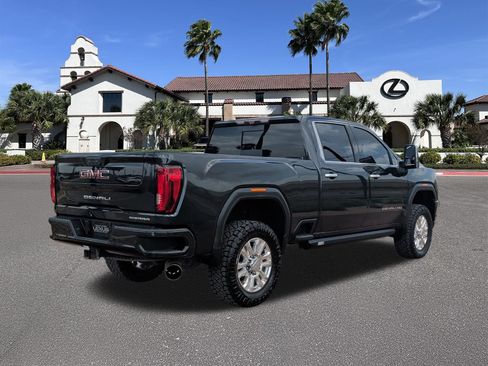 Used 2020 GMC Sierra 2500 Denali w/ Denali Ultimate Package AWD/4WD image 2