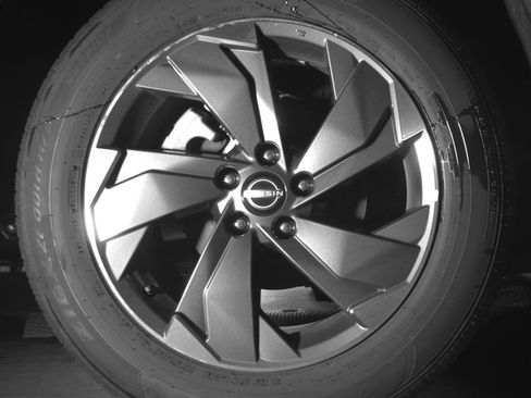 Used 2025 Nissan Rogue SV image 15