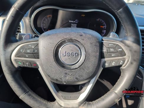 Used 2015 Jeep Grand Cherokee High Altitude AWD/4WD image 19