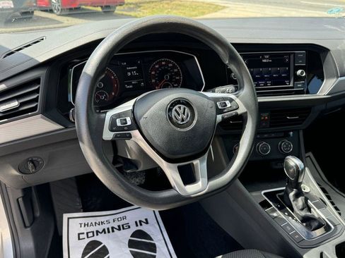Used 2020 Volkswagen Jetta S image 16