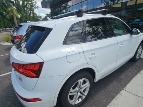 Used 2018 Audi Q5 2.0T Premium w/ Convenience Package AWD/4WD image 5