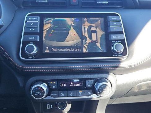 Used 2020 Nissan Kicks SR w/ SR Premium Package image 7