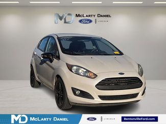 Used 2016 Ford Fiesta SE w/ SE Black Package video 1