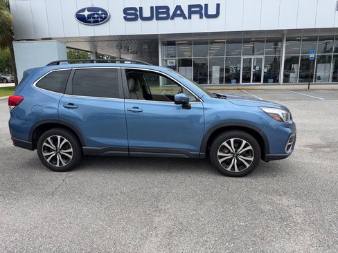 Used 2020 Subaru Forester Limited w/ Popular Package #3 AWD/4WD image 2