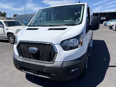 Used 2025 Ford Transit 250 Low Roof w/ Exterior Upgrade Package RWD image 3