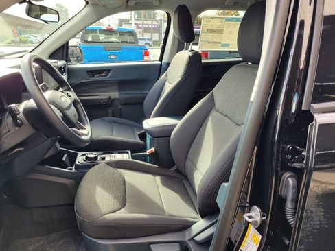 New 2025 Ford Maverick XL image 30