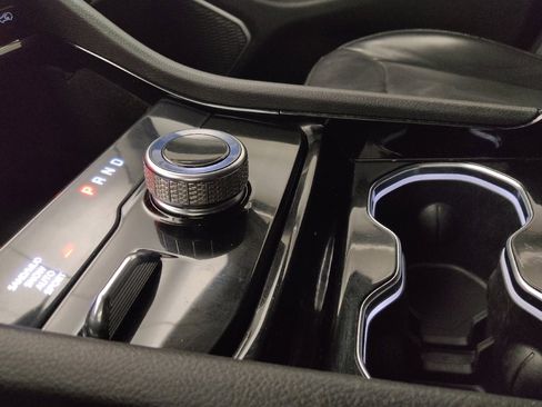 Used 2021 Jeep Grand Cherokee L Limited w/ Luxury Tech Group II image 26